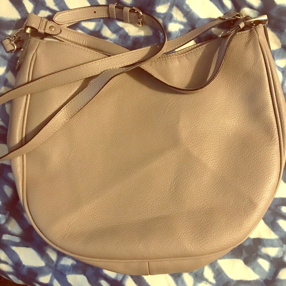 Mid size shoulder bag with crossbody option